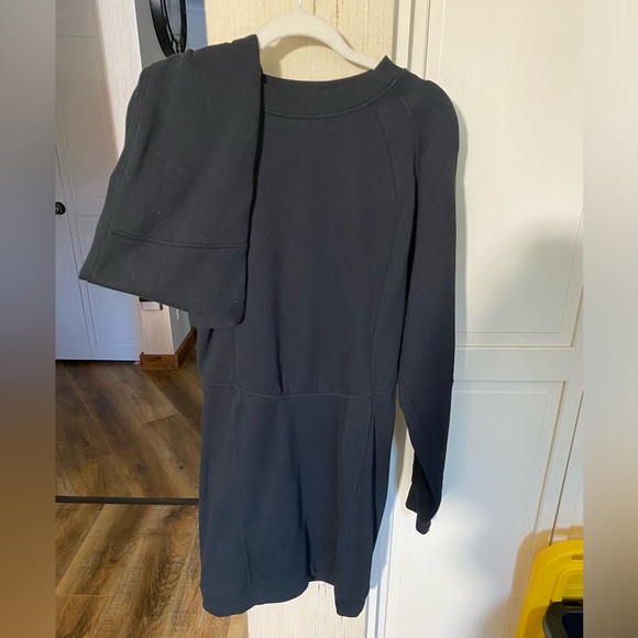 Lululemon Scuba Dress (Black) - Picture 8 of 8